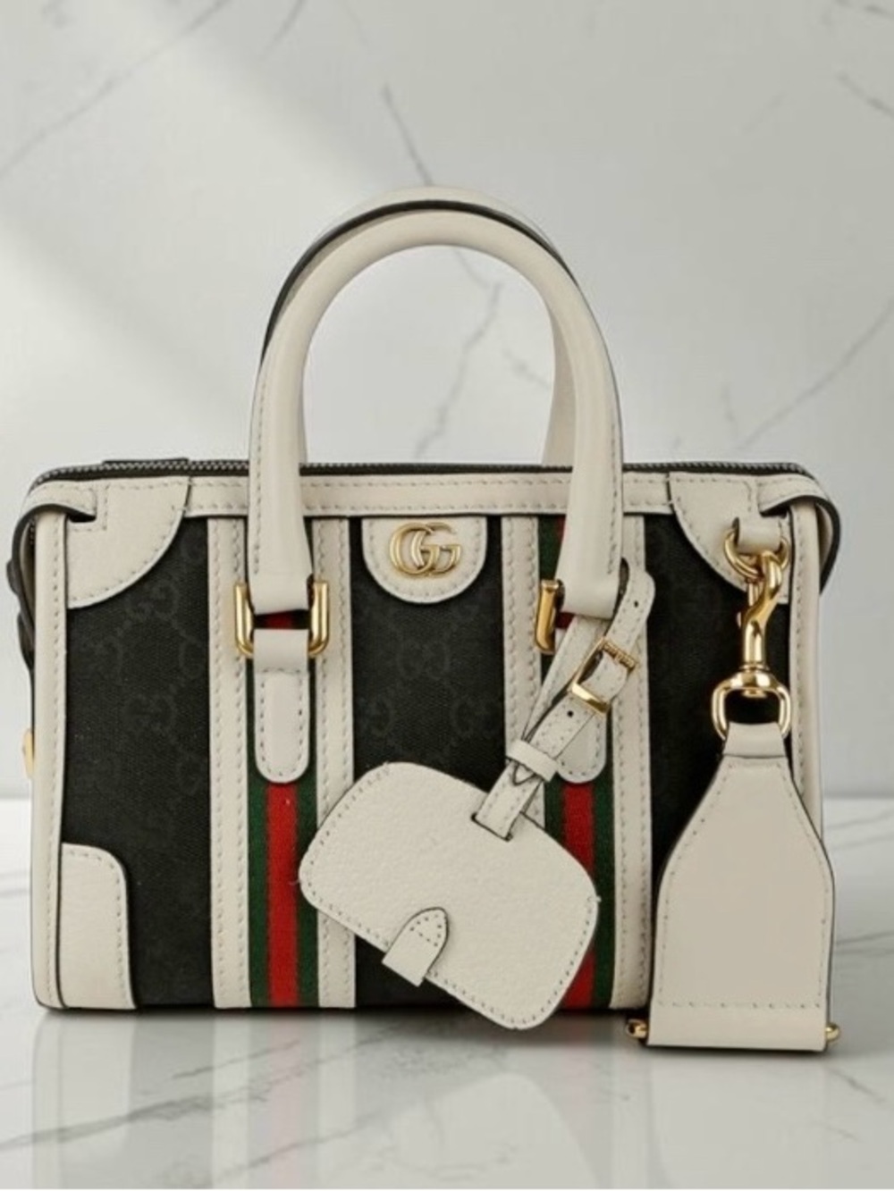 ✨🛍️ Gucci Bauletto Black and White Mini Top Handle Bag